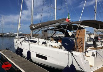Yacht Offer
