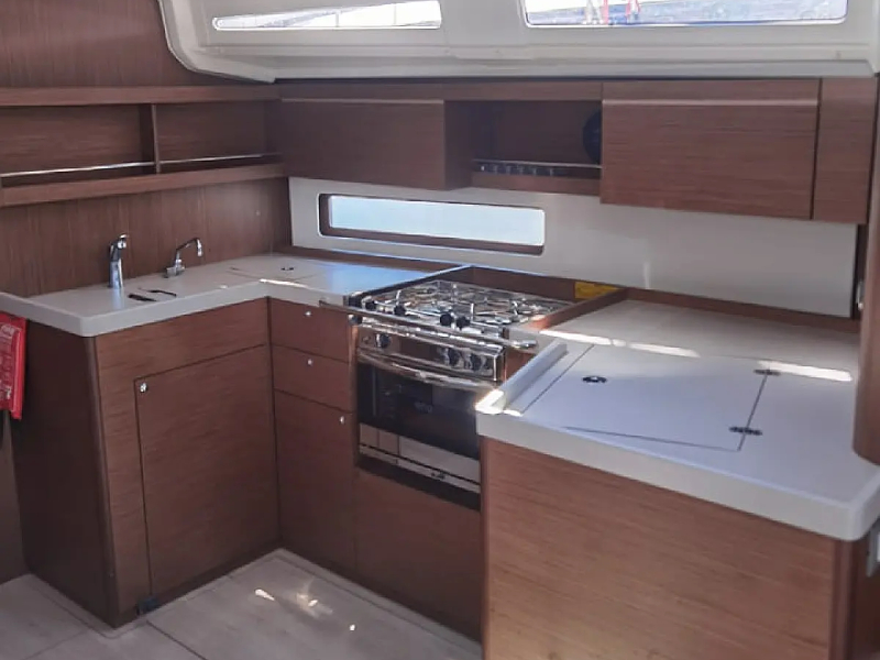 Beneteau Oceanis 40.1