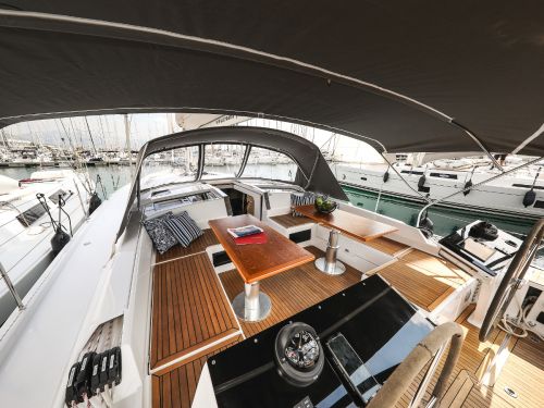 Hanse 460