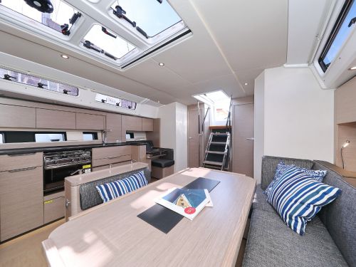 Hanse 460