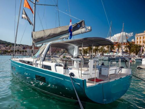 Beneteau Oceanis Yacht 54