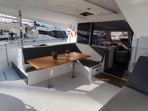Fountaine Pajot Isla 40