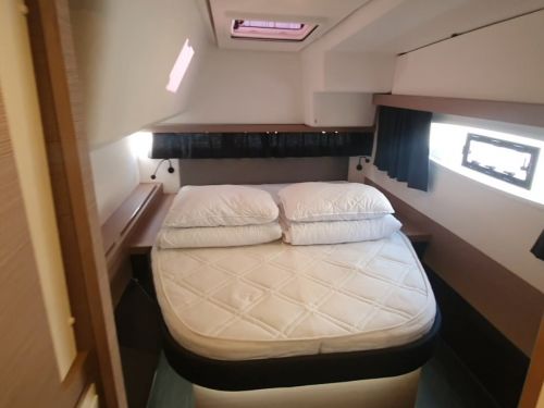 Fountaine Pajot Isla 40