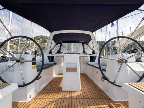 Beneteau Oceanis 38.1