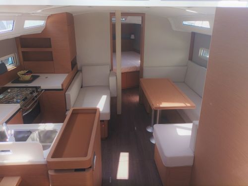 Jeanneau Sun Odyssey 410