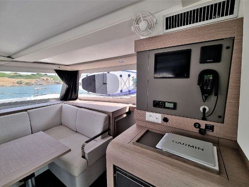 Fountaine Pajot Isla 40