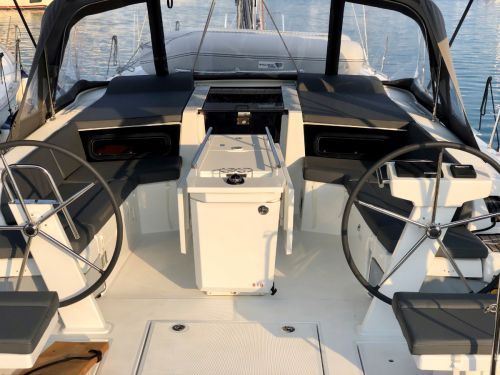 Beneteau Oceanis 46.1