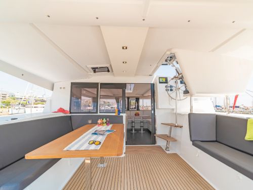 Fountaine Pajot Isla 40