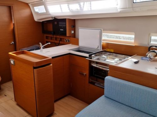 Jeanneau Sun Odyssey 410