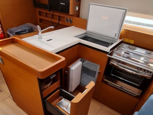 Jeanneau Sun Odyssey 410