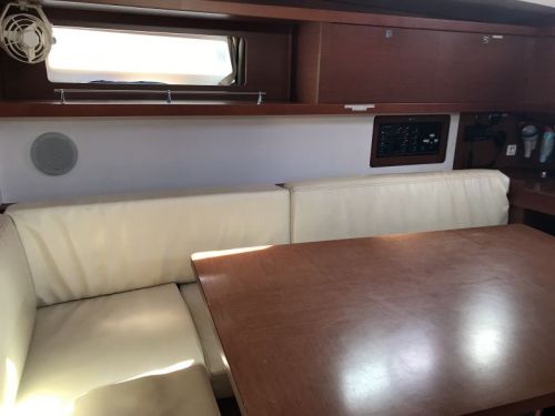 Beneteau Oceanis 45