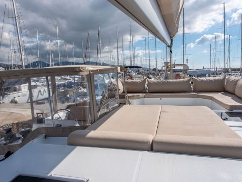 Fountaine Pajot Elba 45