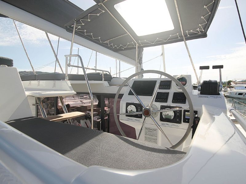 Fountaine Pajot Saona 47