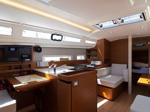 Jeanneau Sun Odyssey 410