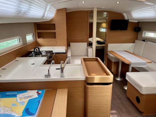 Jeanneau Sun Odyssey 410