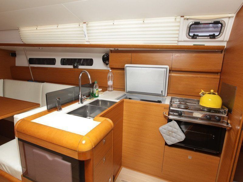 Jeanneau Sun Odyssey 439