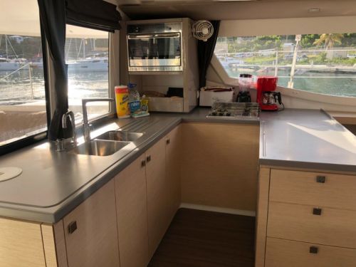 Fountaine Pajot Helia 44