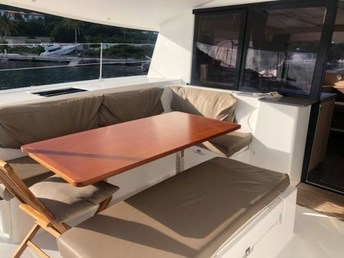 Fountaine Pajot Helia 44