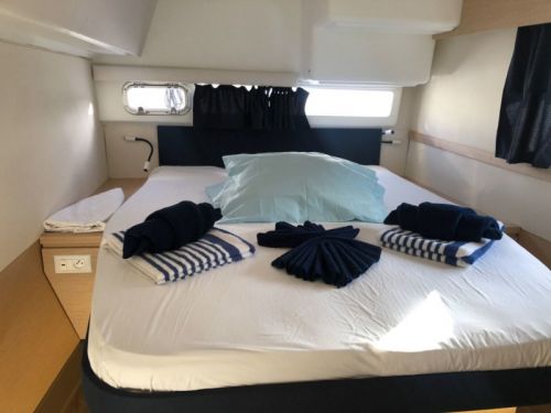 Fountaine Pajot Helia 44