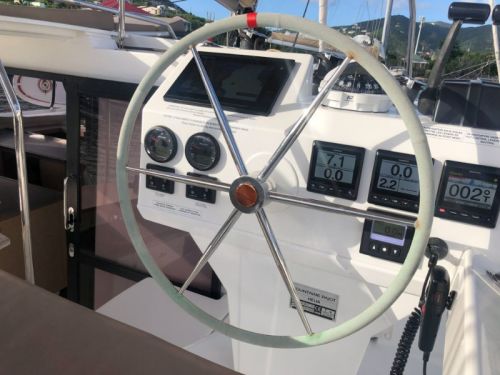 Fountaine Pajot Helia 44