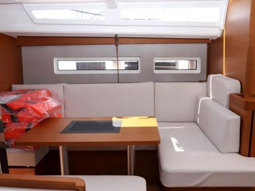 Jeanneau Sun Odyssey 440