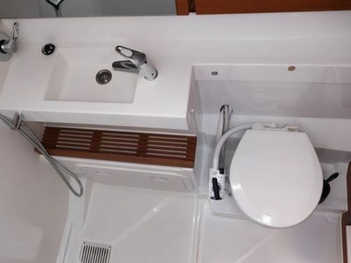 Jeanneau Sun Odyssey 440