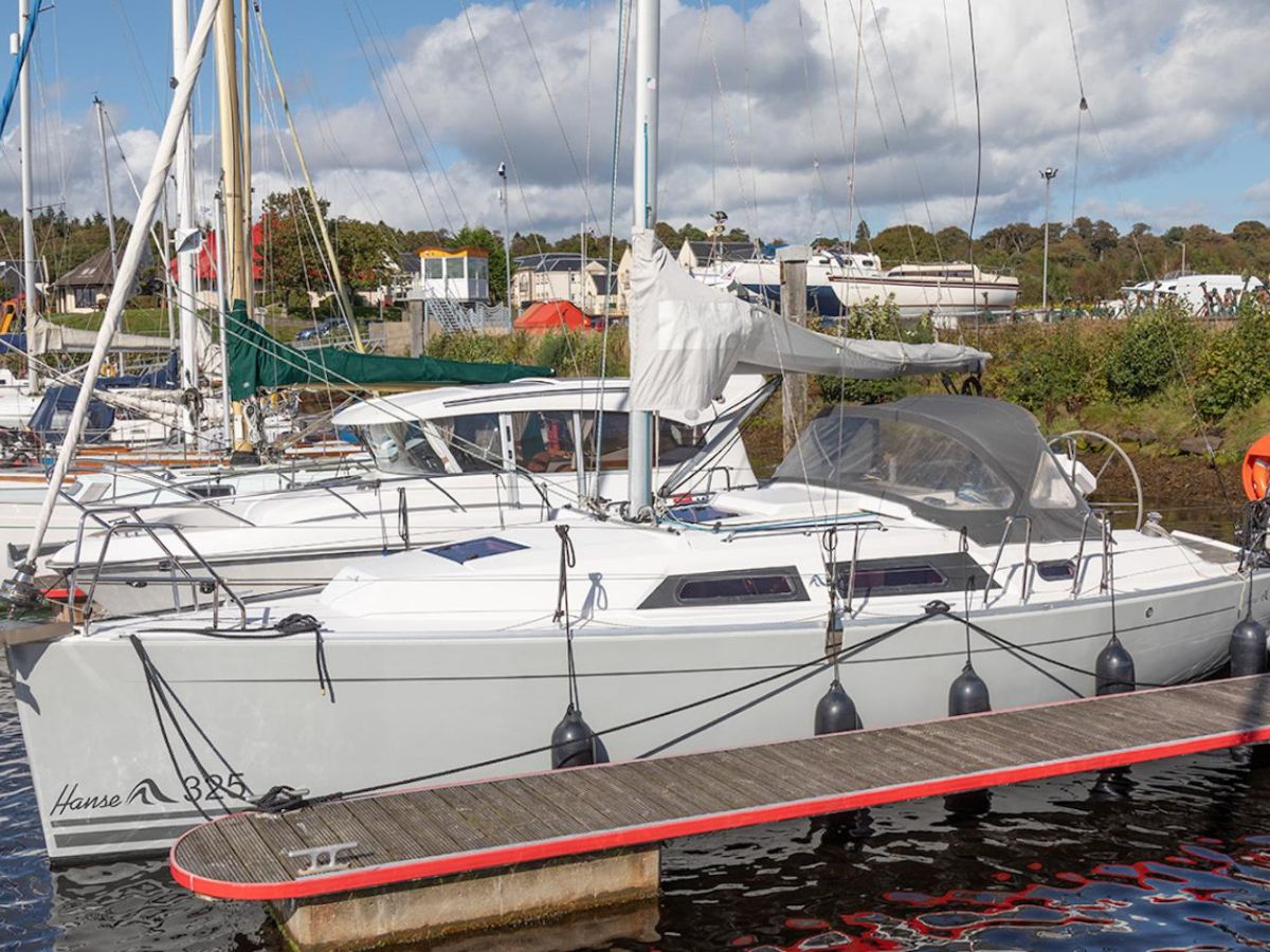 Hanse 325