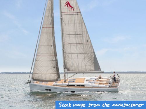 Hanse 548