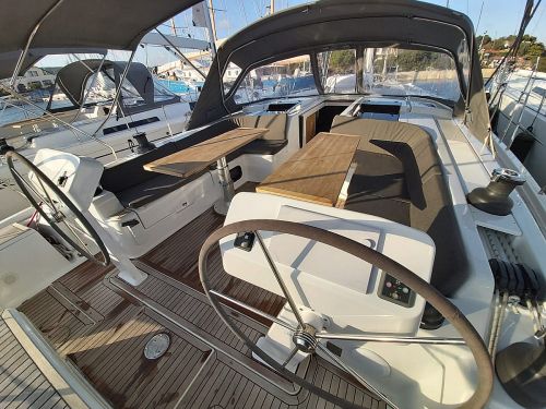 Hanse 508