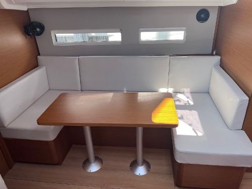 Jeanneau Sun Odyssey 410