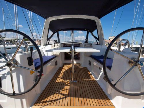 Beneteau Oceanis 35.1