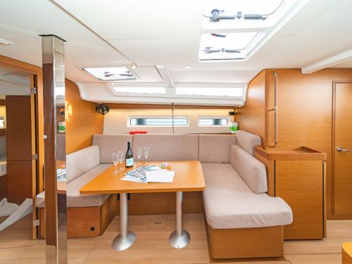 Jeanneau Sun Odyssey 440