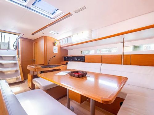 Jeanneau Sun Odyssey 440