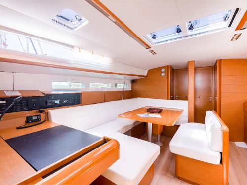 Jeanneau Sun Odyssey 440