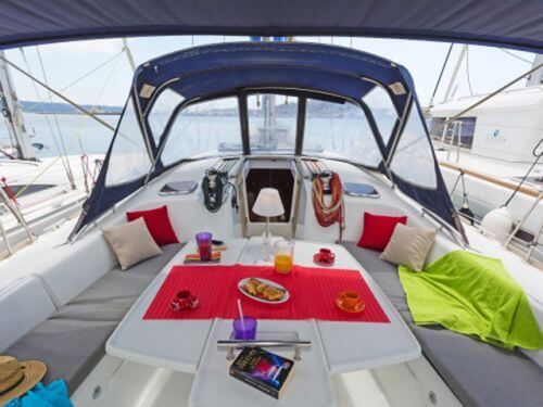 Beneteau Oceanis 54