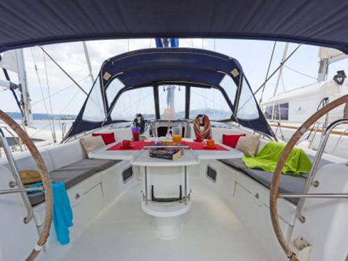 Beneteau Oceanis 54