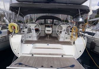Yacht Offer
