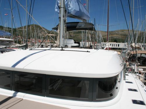 Lagoon 50