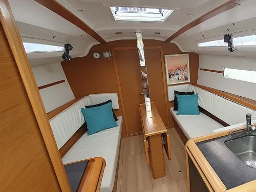 Jeanneau Sun Odyssey 349