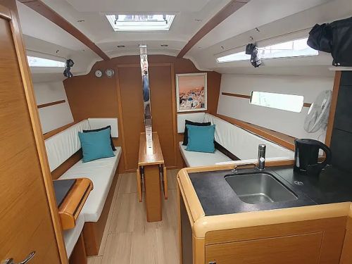 Jeanneau Sun Odyssey 349