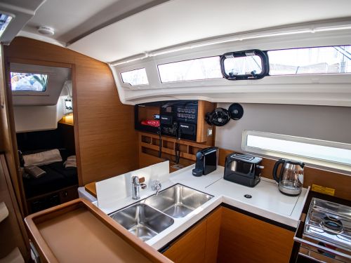 Jeanneau Sun Odyssey 410