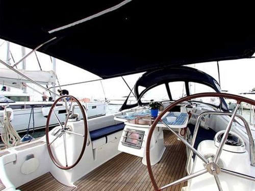 Beneteau Oceanis 43