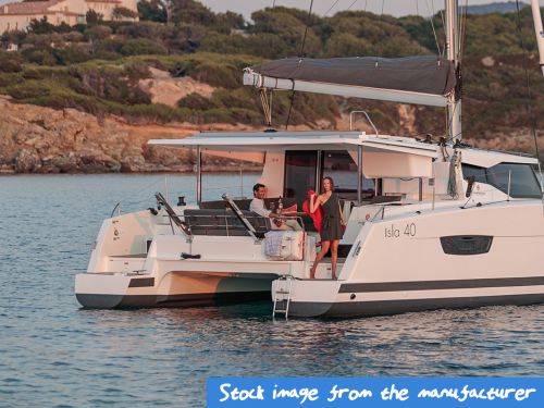 Fountaine Pajot Isla 40