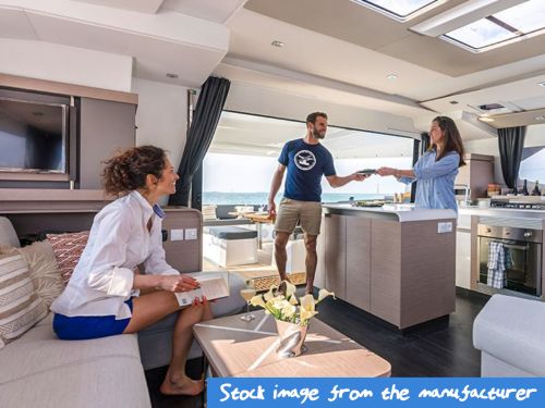 Fountaine Pajot Aura 51