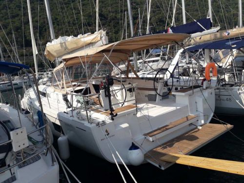 Beneteau Oceanis 51.1