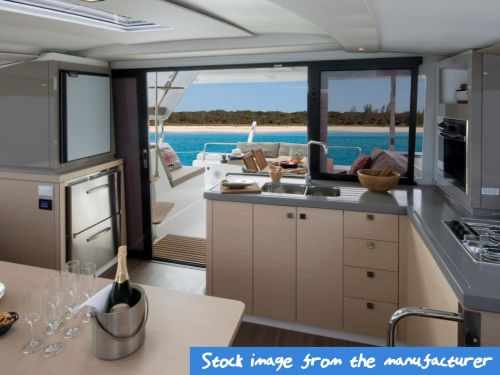 Fountaine Pajot Lucia 40