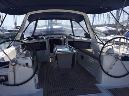 Beneteau Oceanis 48