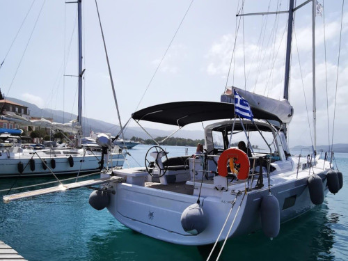 Beneteau Oceanis 51.1