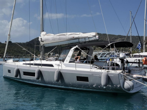 Beneteau Oceanis 51.1