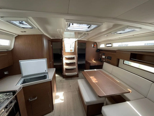 Beneteau Oceanis 40.1